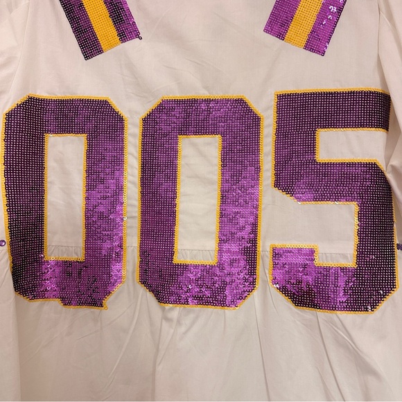 Boohoo White Dress with Purple and Yellow Stripes - Picture 4 of 4